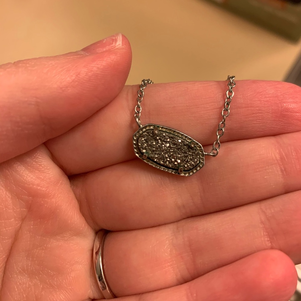 Kendra Scott Necklace